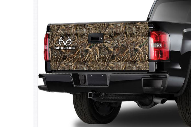 RealTree Max-5 Camo with RealTree Logo Tailgate Graphic Overlay - Click Image to Close